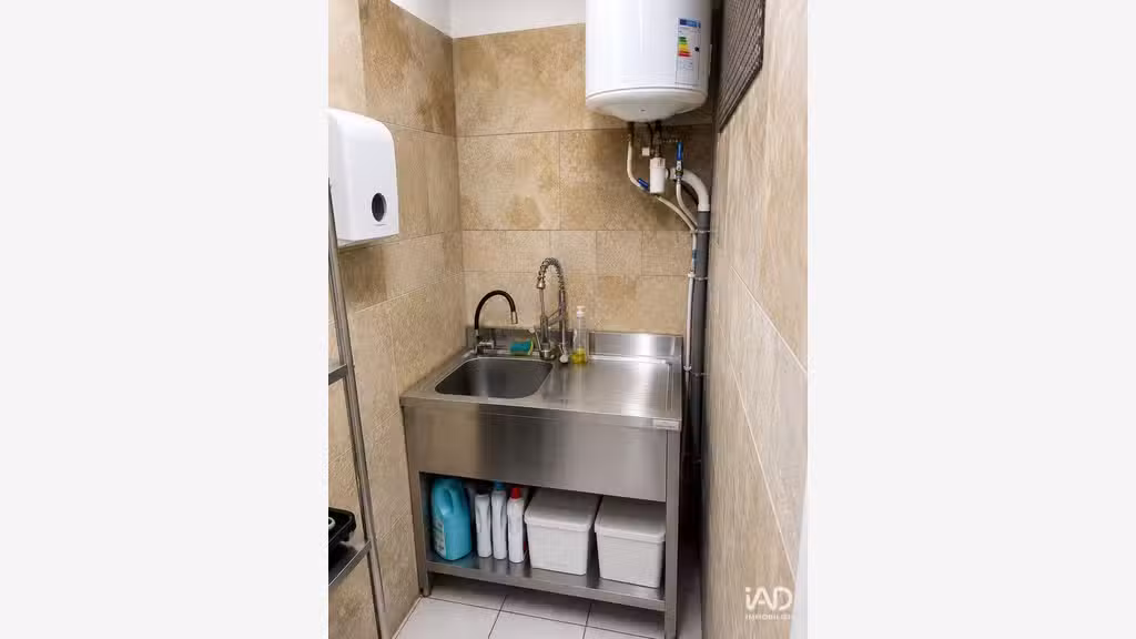 Vente pizzeria 43m² à Morières-lès-Avignon centre