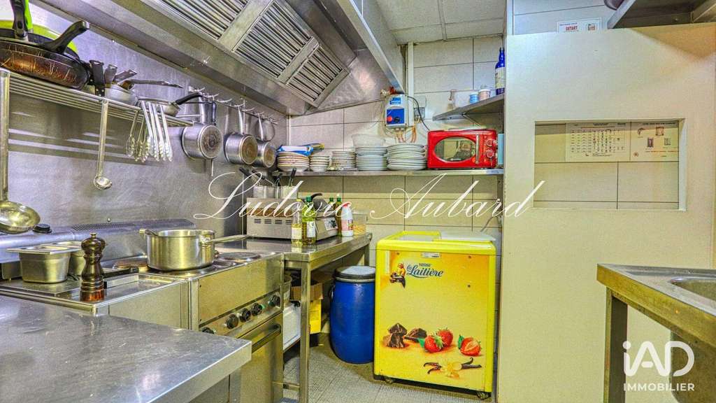 Vente pizzeria terrasse clé en main à Sannois