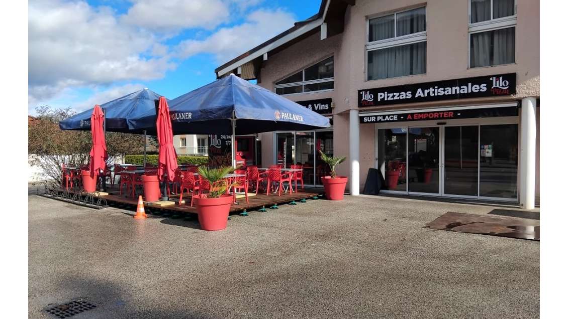 Vente FDC pizzeria empl stratégique bord du lac 74