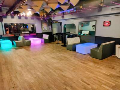 Vente discothèque avec parking privé sur St-Brieuc