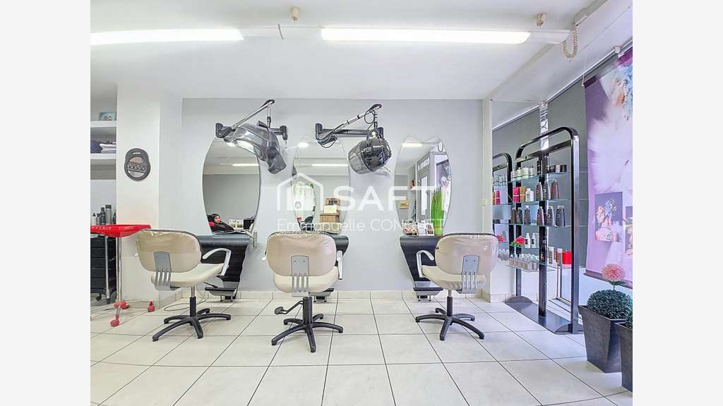 Cède salon de coiffure 30m² à 20min mer Béziers