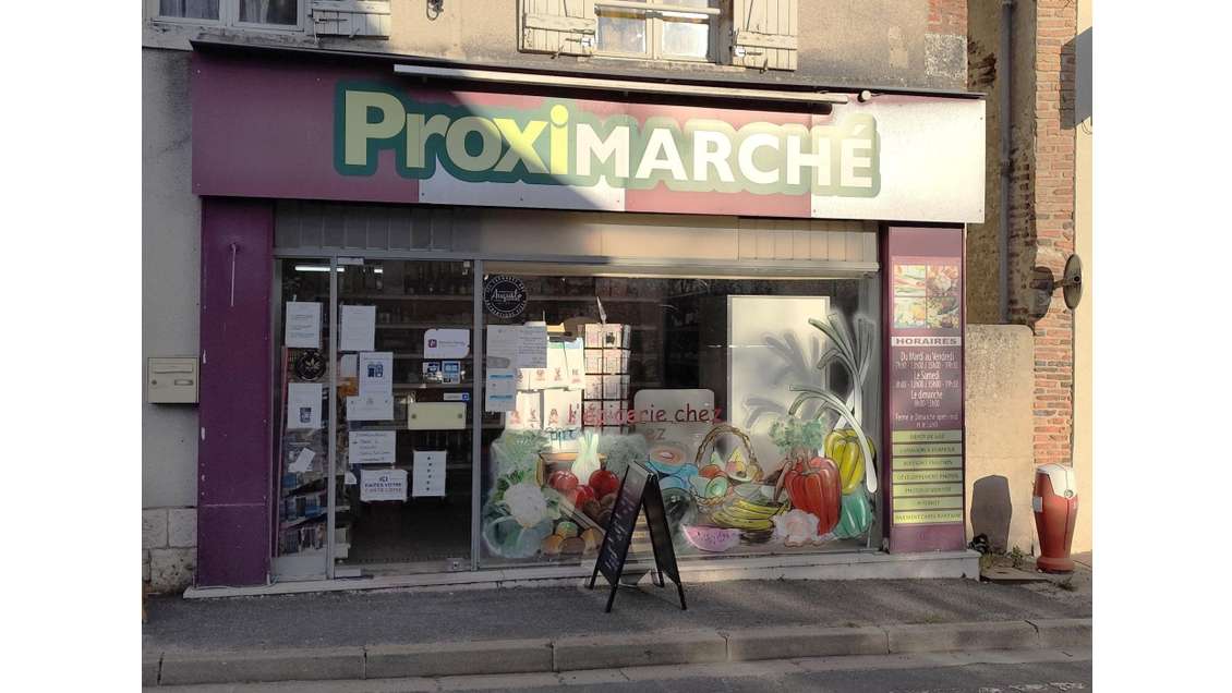 Vente épicerie multi-services à Dhuizon centre