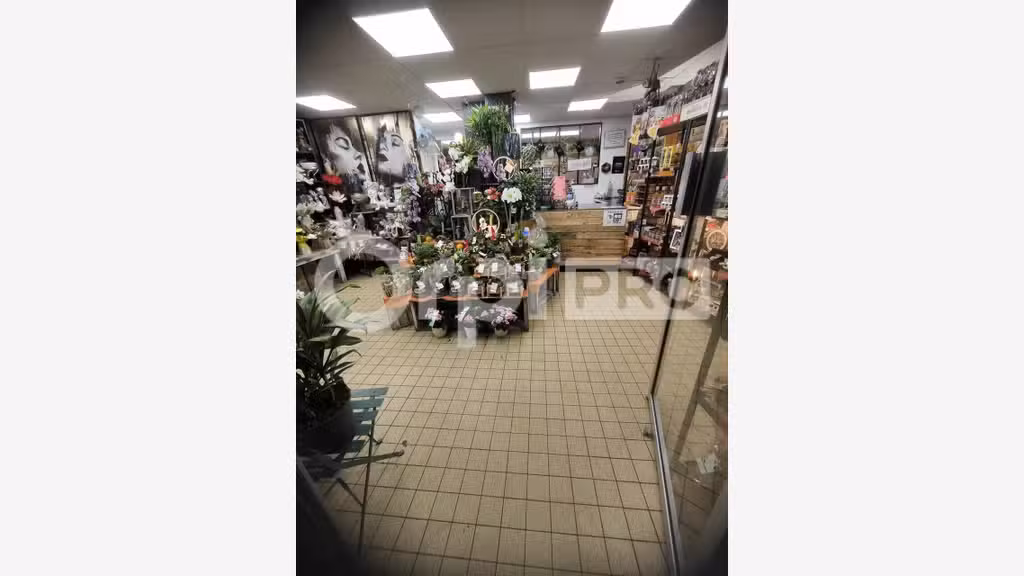 Cède fonds de commerce fleuriste 85m² Le Havre