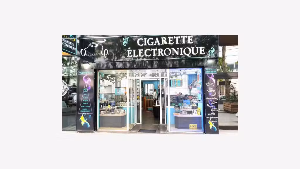 AV FDC cigarettes électroniques téléphonie Eure