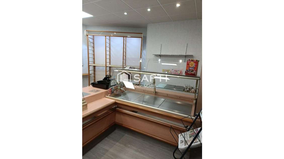 AV FDC boulangerie/pâtisserie à Ger 