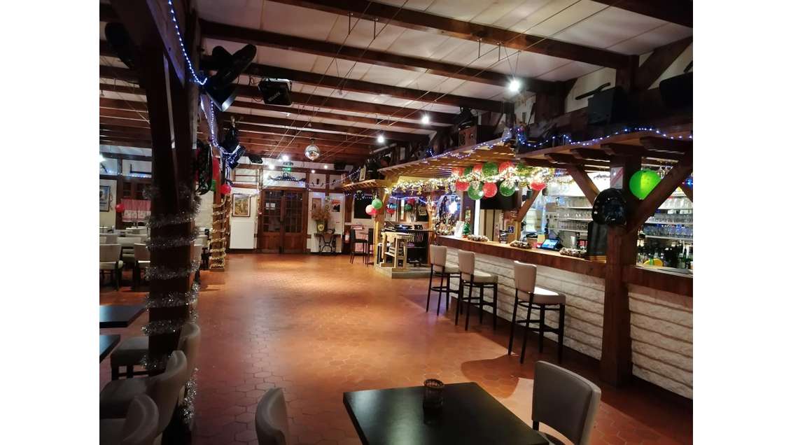 Vente restaurant guinguette à Villeneuve-de-Marsan