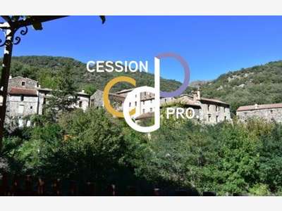 Auberge restaurant prospère à vendre en Cévennes