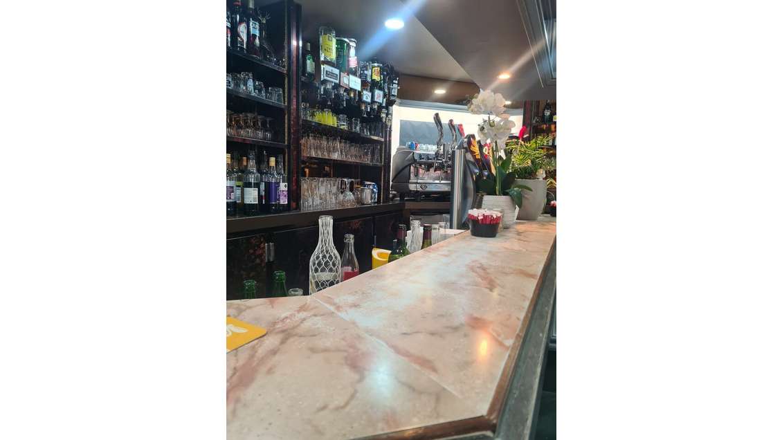 Bar brasserie licence IV à vendre à Paris 75012