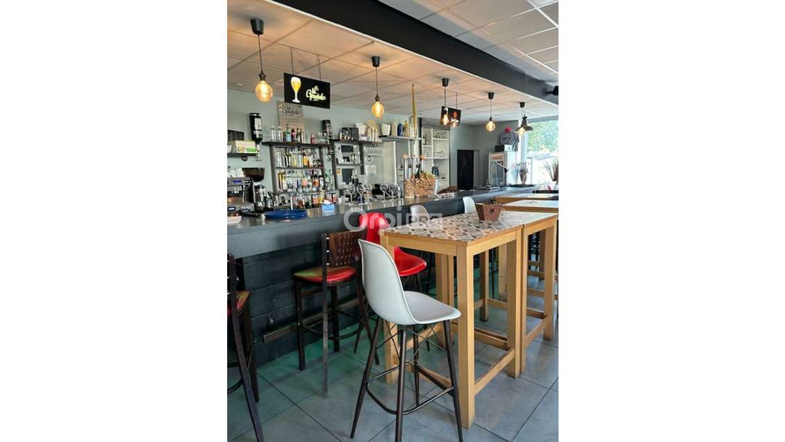 Vente bar brasserie 150m² à Reims La Neuvillette