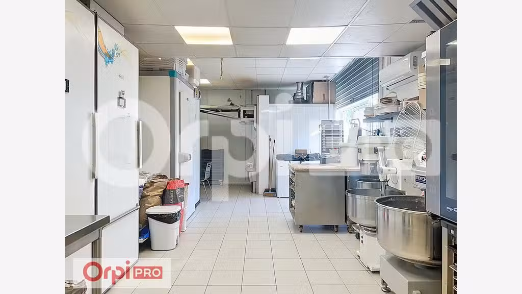 Cède boulangerie pâtisserie à St-Laurent-d'Aigouze