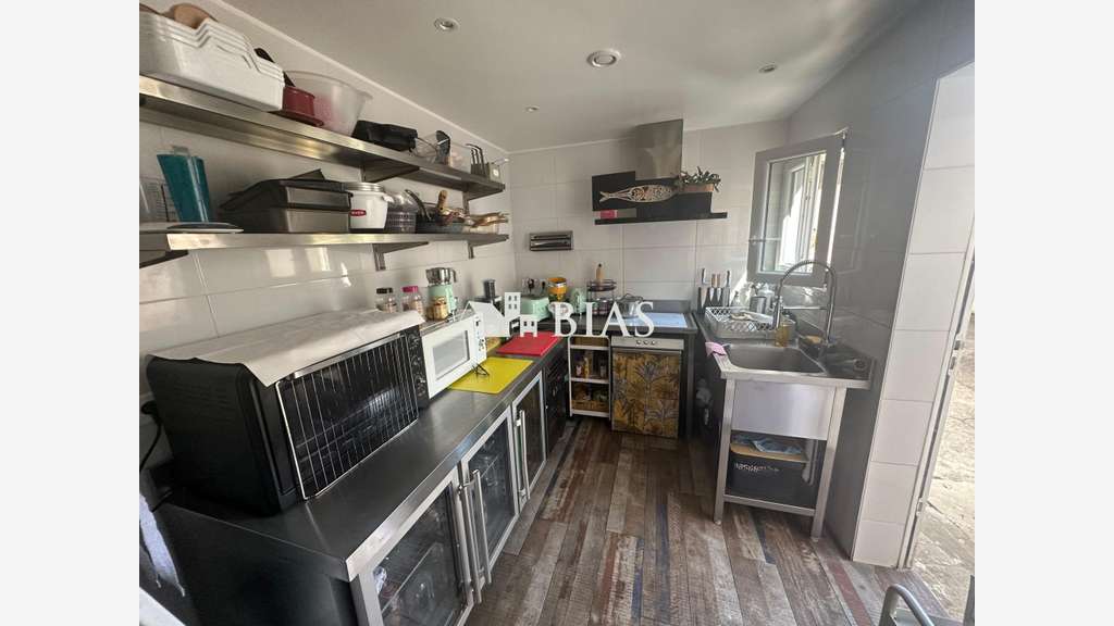 A vendre fonds de commerce moderne dept 93