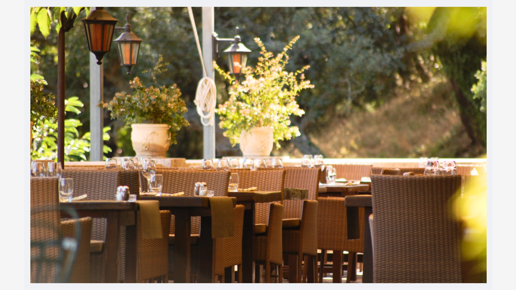 Vente domaine restaurant projet d'écolodges Var