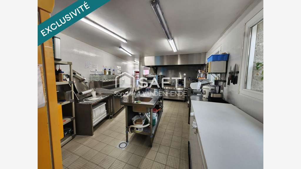 A vendre bar restaurant 140m² à Urcel empl strat