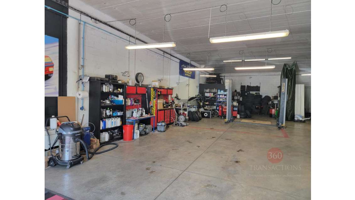 A vendre FDC entretien autos dans ZAC en Aveyron