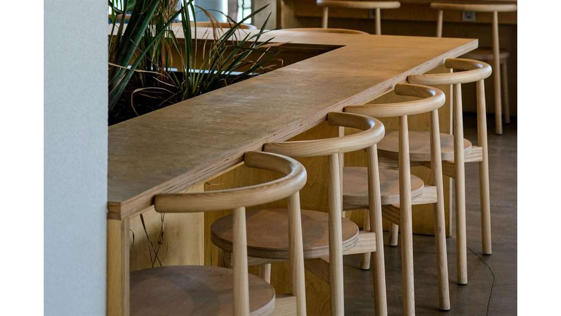 A vendre restaurant + 20 places avec terrasse 