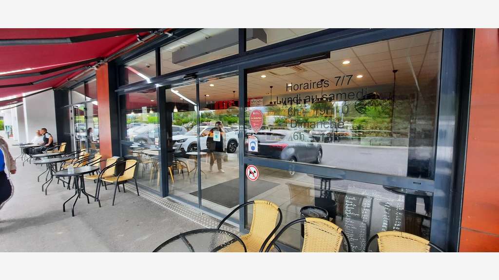 A vendre ensemble de boulangeries en Haute Savoie