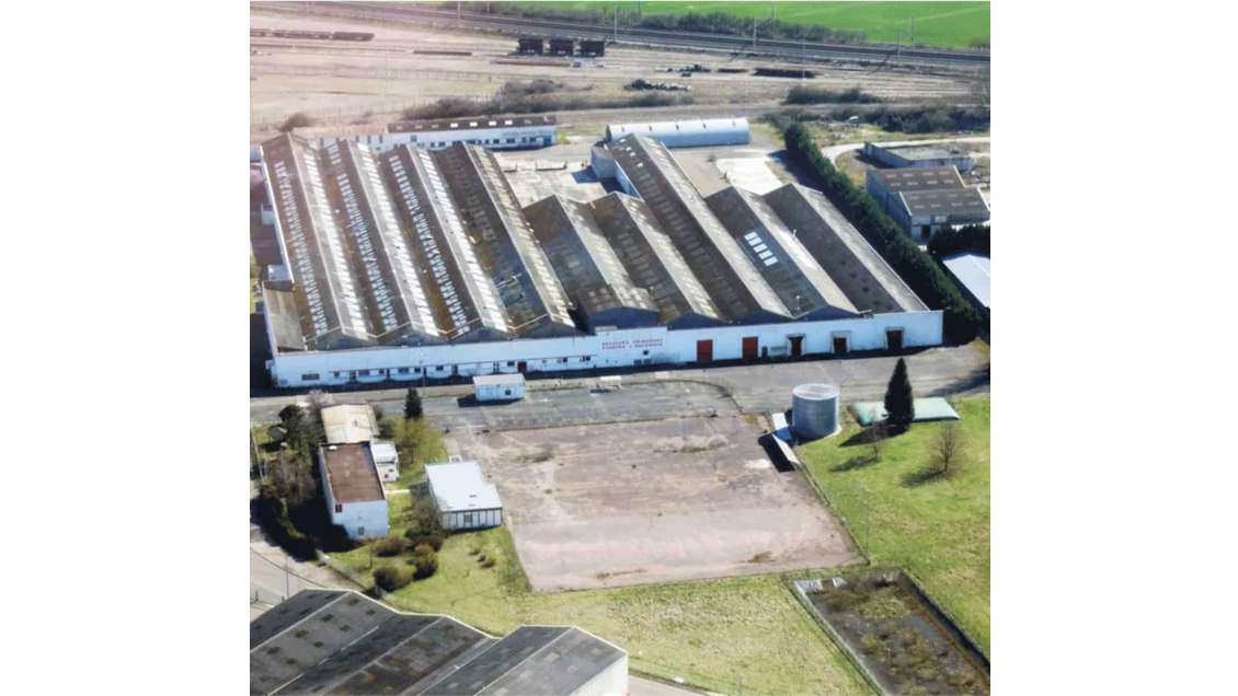 A vendre entrepôts et ateliers 2ha Saint Florentin