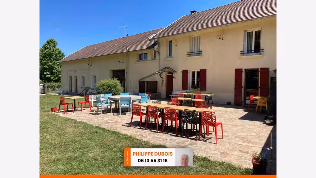 COUP DE COEUR DE CETTE FERME AUBERGE IMPLANTEE
