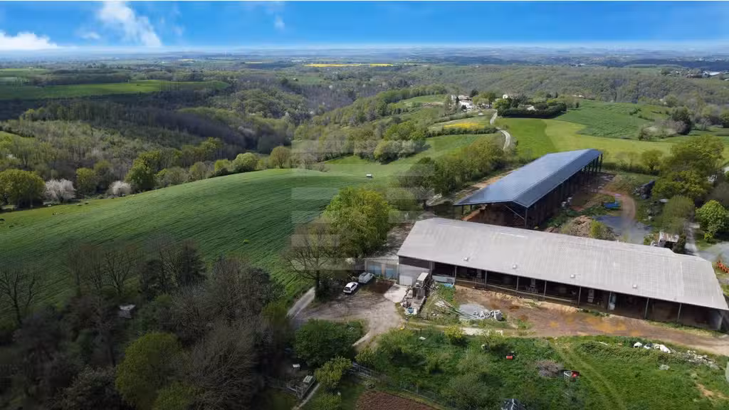 A vendre exploitation située au coeur du Tarn