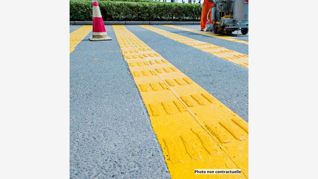 Vente FDC signalisation à St Laurent En Grandvaux