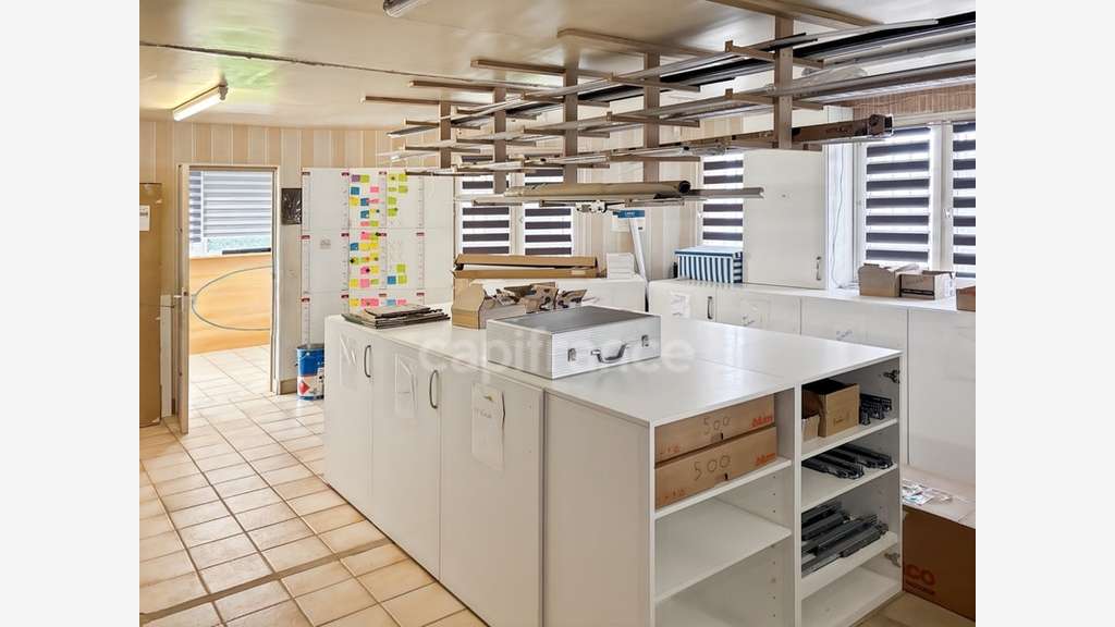 Vente menuiserie agencement intérieur sur Mamers