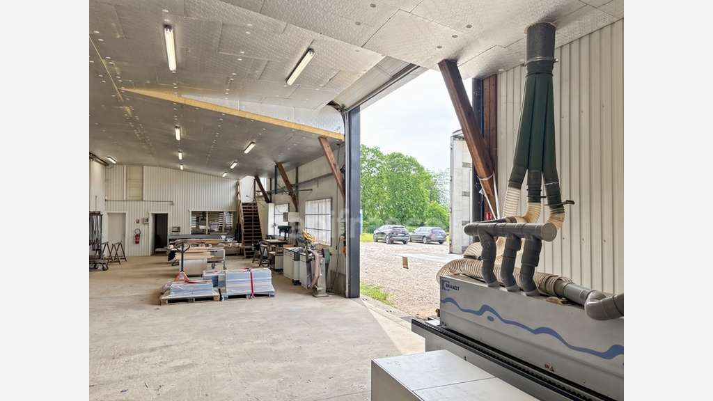 Vente menuiserie agencement intérieur sur Mamers
