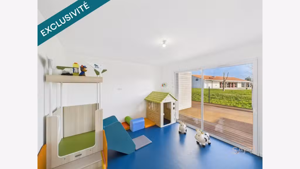 Vente Ensemble de deux Micro Crèches le Bernard