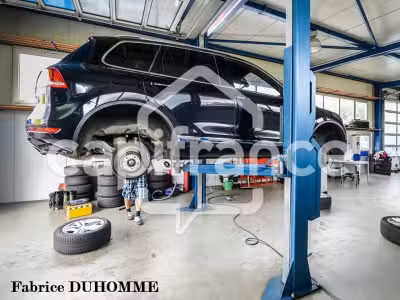 Vente Garage, proche Sarlat