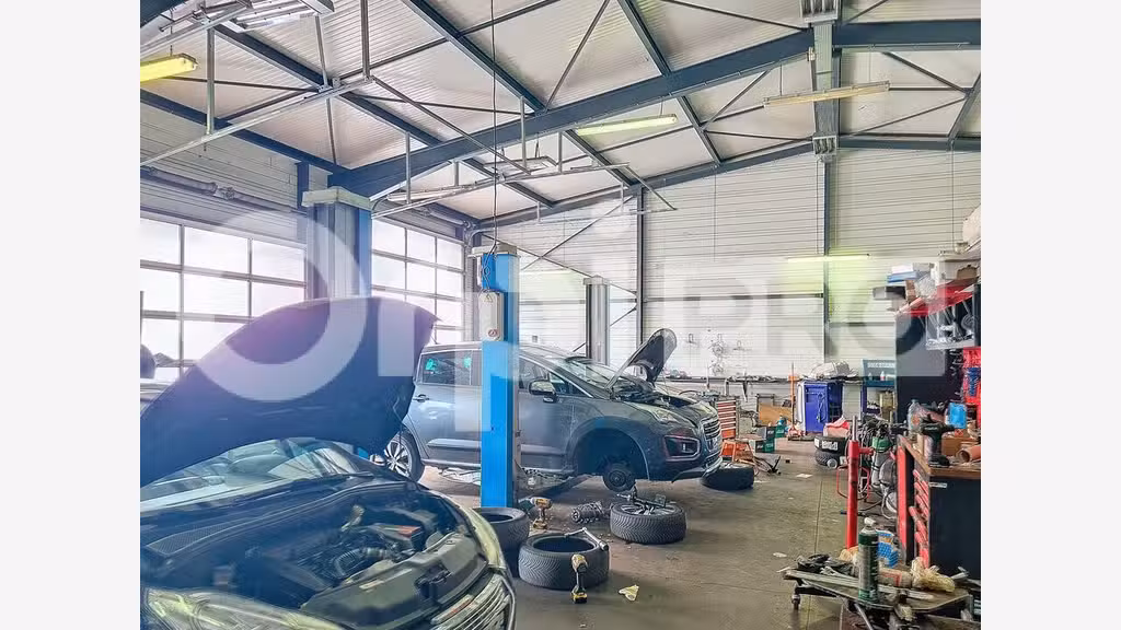 Vente garage automobile à Saint Gervais D'Auvergne