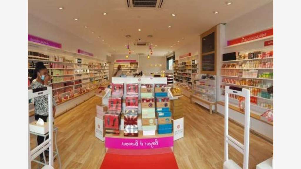 Vente FDC parfumerie institut à Rémire-Montjoly