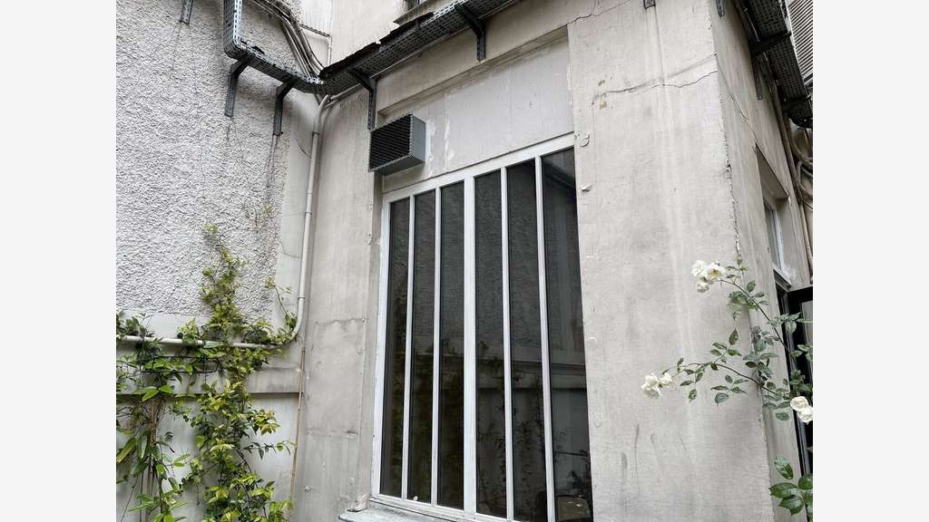 AV restaurant Paris Fbg Saint Denis Martel Paradis