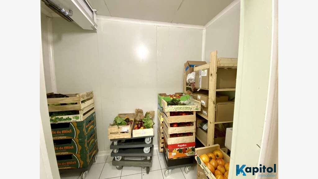 Vend FDC primeur fruits et legumes Levalois Perret