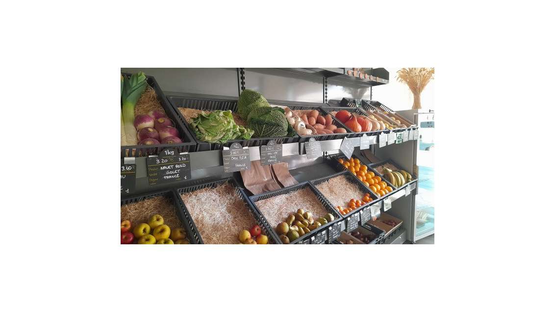 Vente FDC produits régionaux dans le Doubs