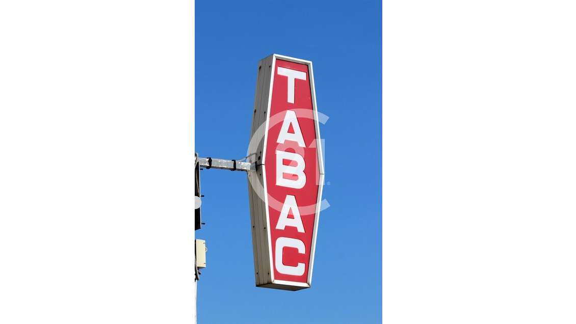 A vendre FDC tabac presse proche de Montélimar
