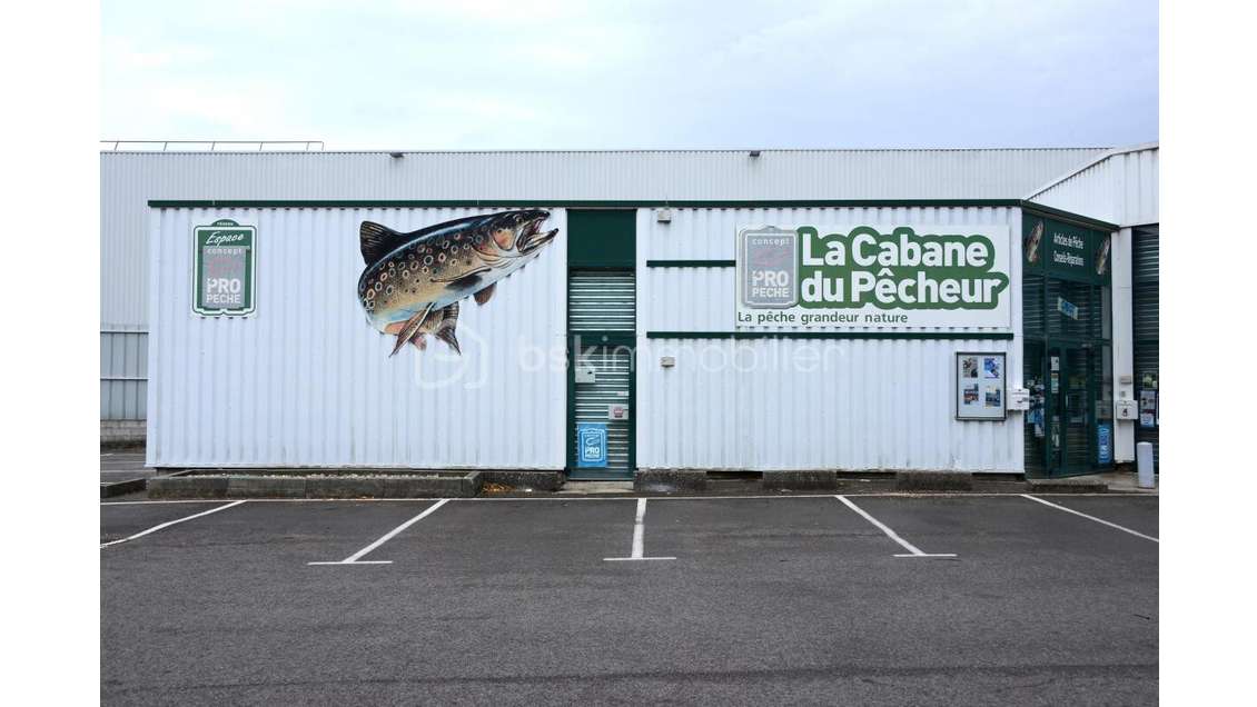 A vendre fond de commerce 150m² à Aubenas