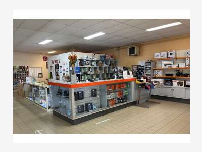 Fonds d'électroménager-TV-Informatique à RISCLE