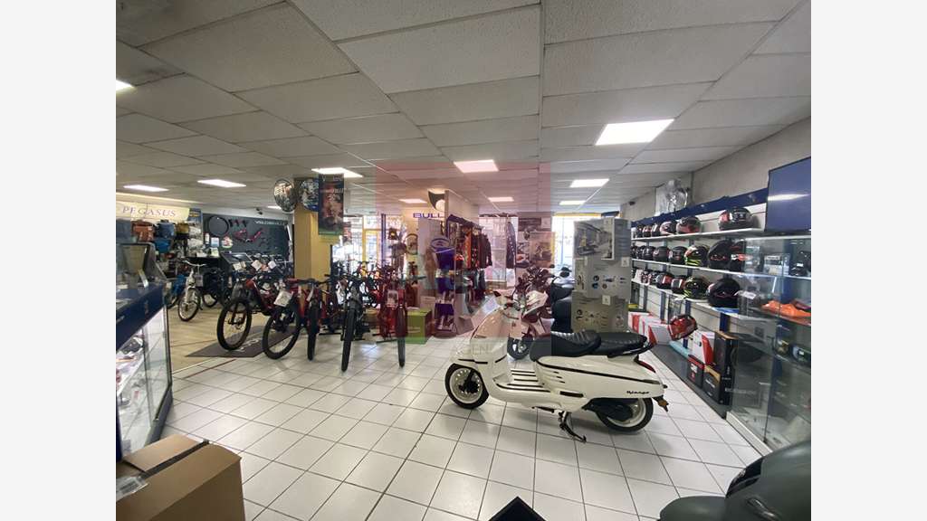 Vente FDC cycles motorisés au centre d'Agen