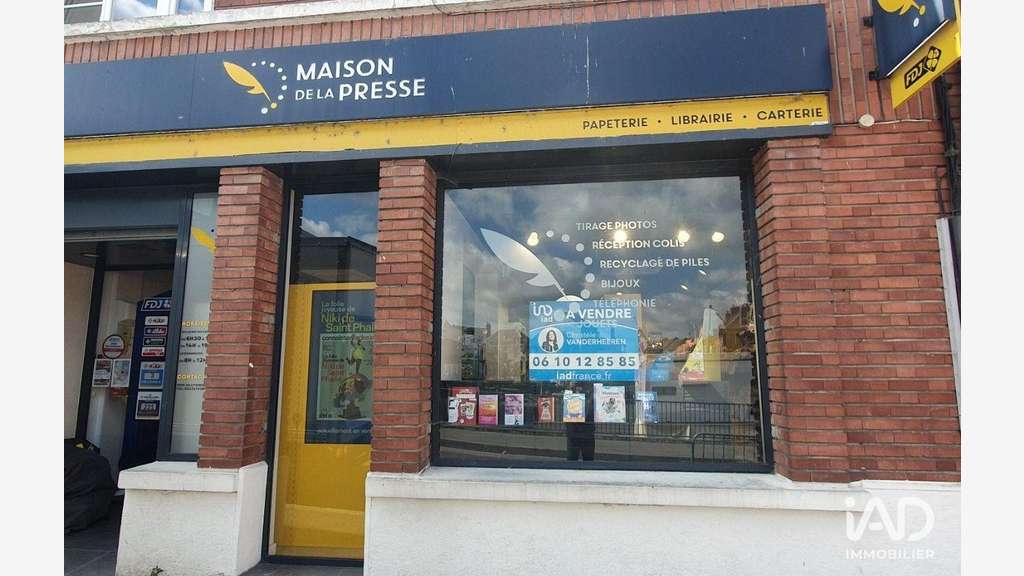 Vente librairie. presse. FDJ refait à neuf à Ailly