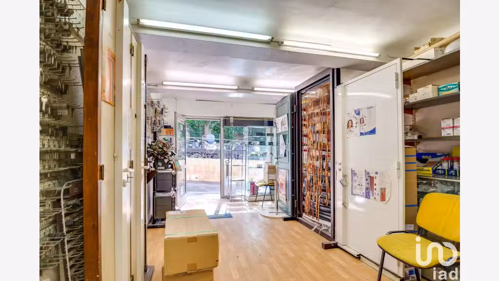 Vente serrurerie en centre-ville à Aix-en-Provence