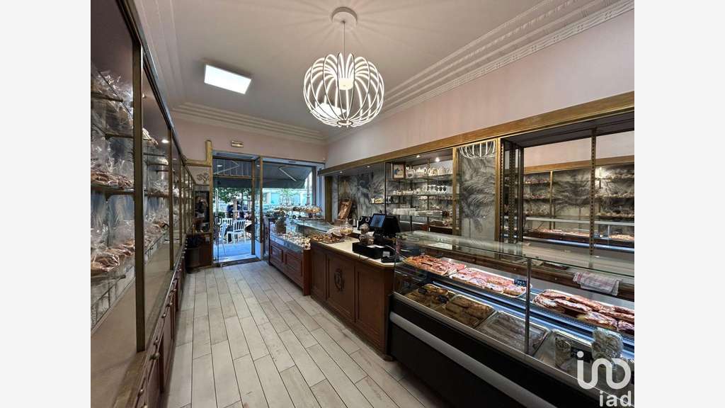 Vente FDC pâtisserie confiserie à Ajaccio