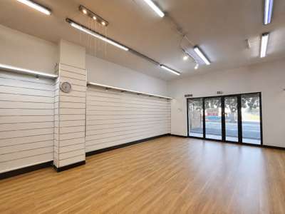 Fonds de commerce de 150m² à céder à Ajaccio (20)