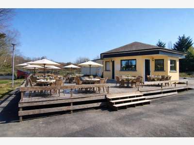 AV restaurant + terr assise 120m² Anzême bord mer