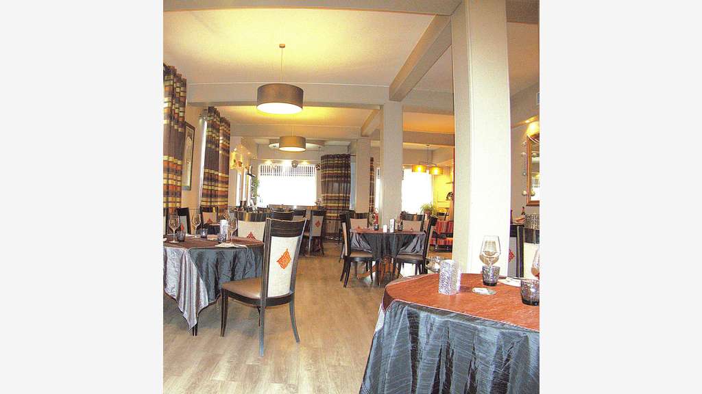 AV restaurant reconnu et connu depuis 38 ans  - 95