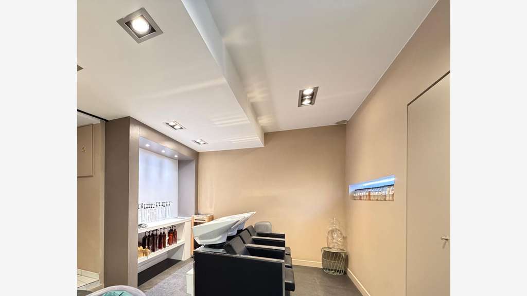 Vente salon de coiffure à Avignon intra-muros  