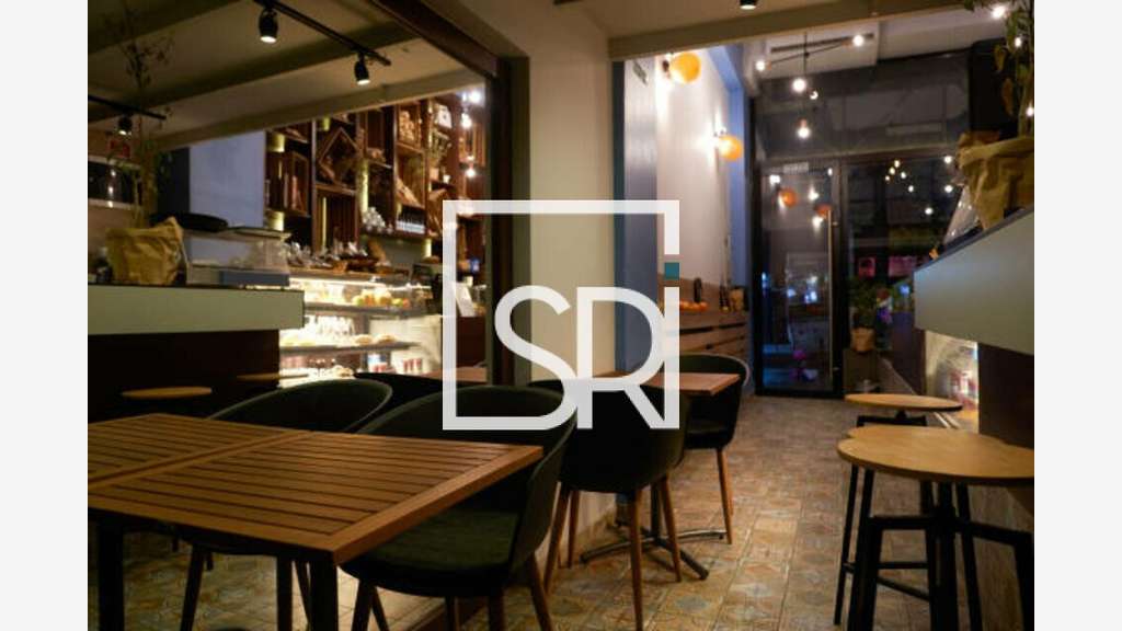 Bar à vendre idéalement situé à Cusset