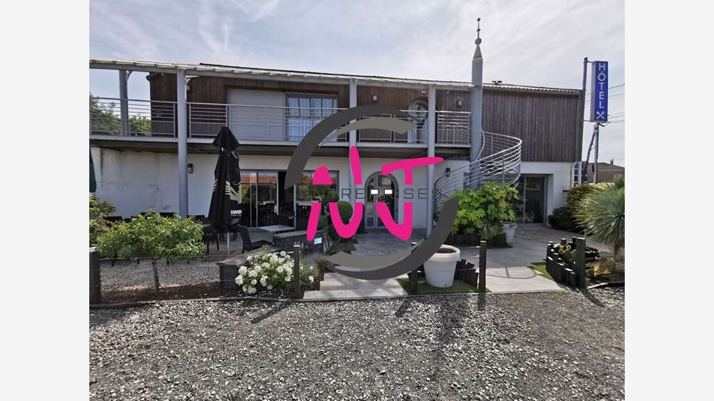Vente bar hôtel restaurant FDJ en Maine et Loire