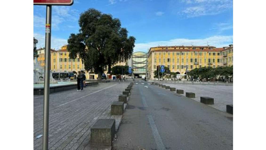 A vendre fonds de commerce bar Tabac lic IV à Nice