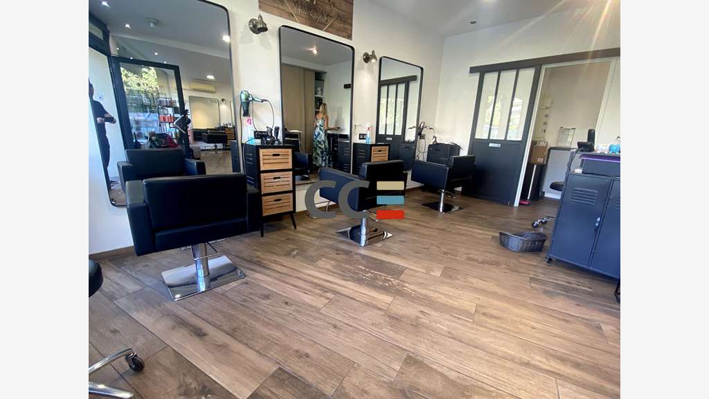 Vente salon de coiffure esthétique à Antibes