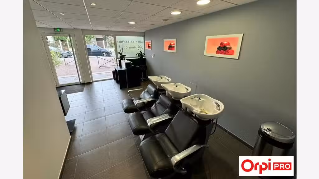 A vendre fonds de commerce coiffure Chilly Mazarin