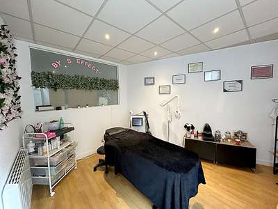 Vente Beauté - Esthétique - Coiffure à Colombes